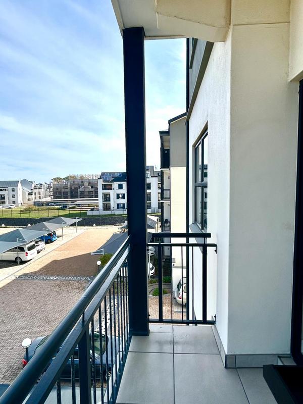 To Let 1 Bedroom Property for Rent in The Huntsman Western Cape